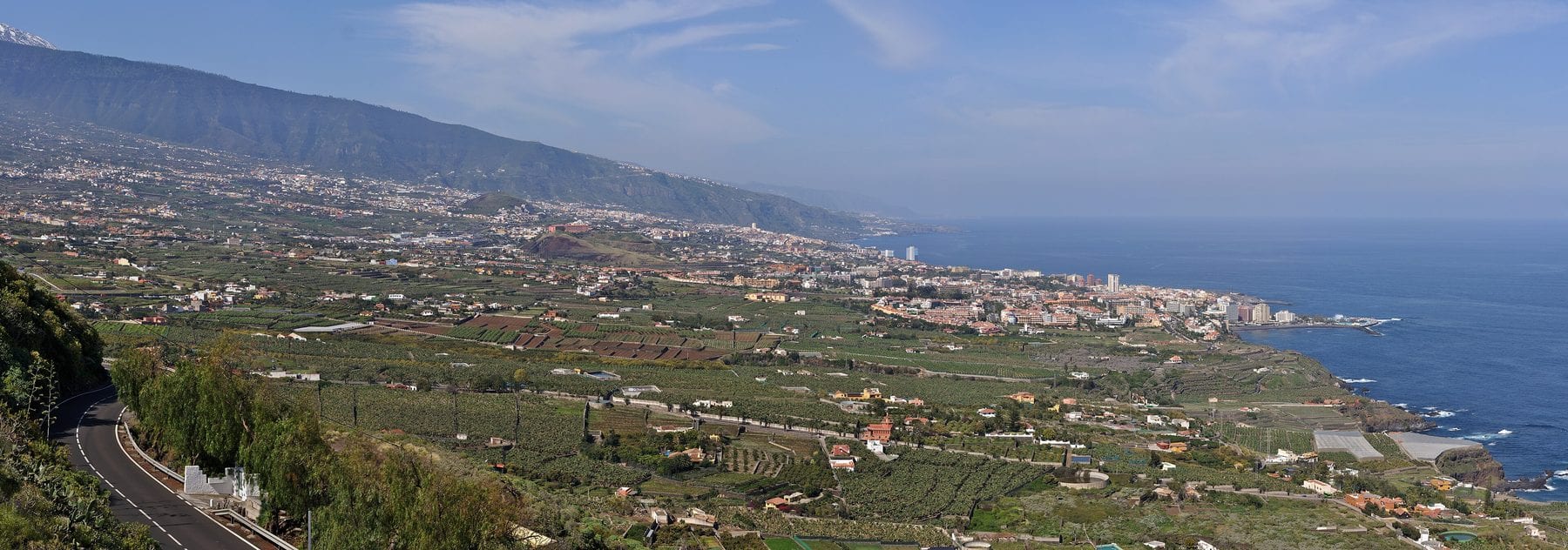 Panorámica del Valle de La Orotava, de la cumbre al mar
